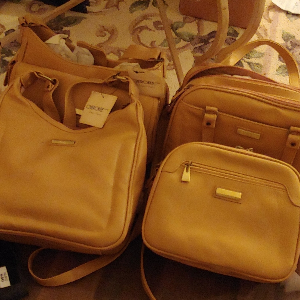👛4 tan purses 👛